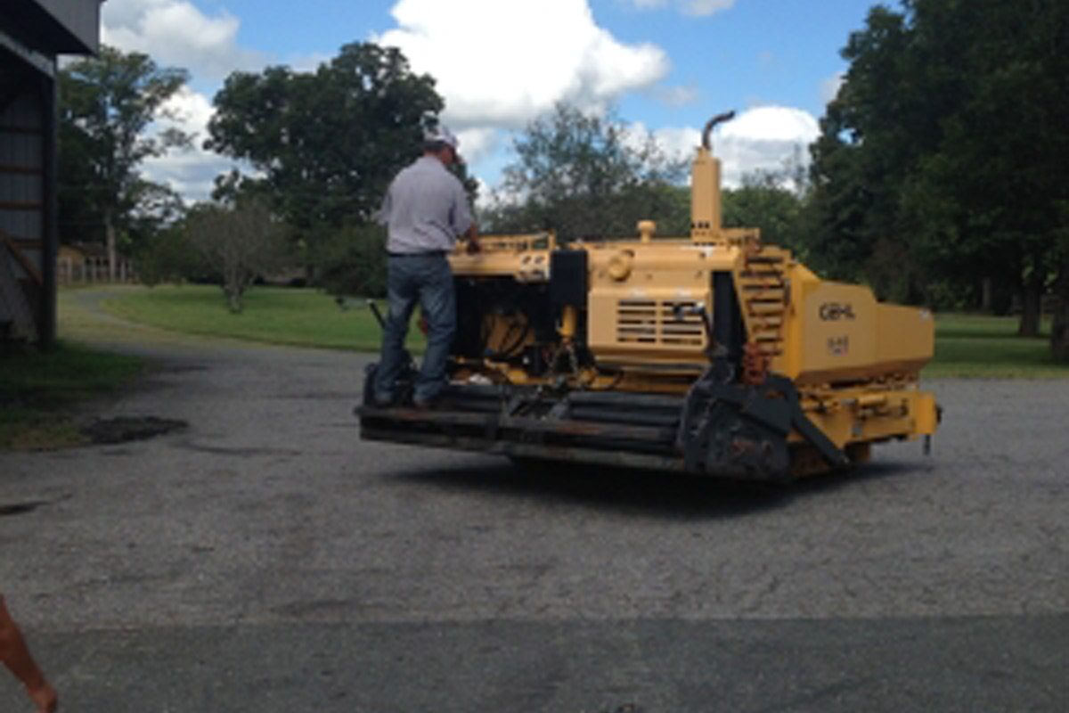 Why Asphalt Sealcoating is Necessary for your Driveway or Parking Lot?