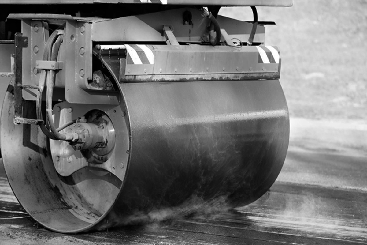 Hire the Best Asphalt Sealcoating Services of the Top Paving Company